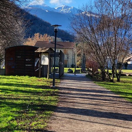 Le Gargantua Panzió Lavelanet Kültér fotó